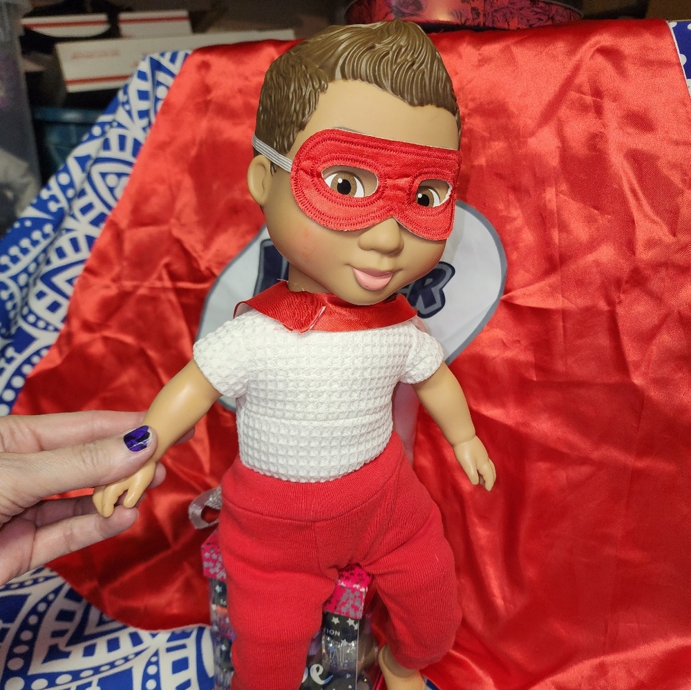 Wonder Crew Super Hero Cap & Action Doll